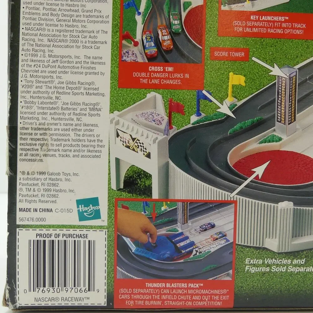 VTG 1999 Micro Machines NASCAR Raceway Playset Winners Circle Hasbro w/ Box